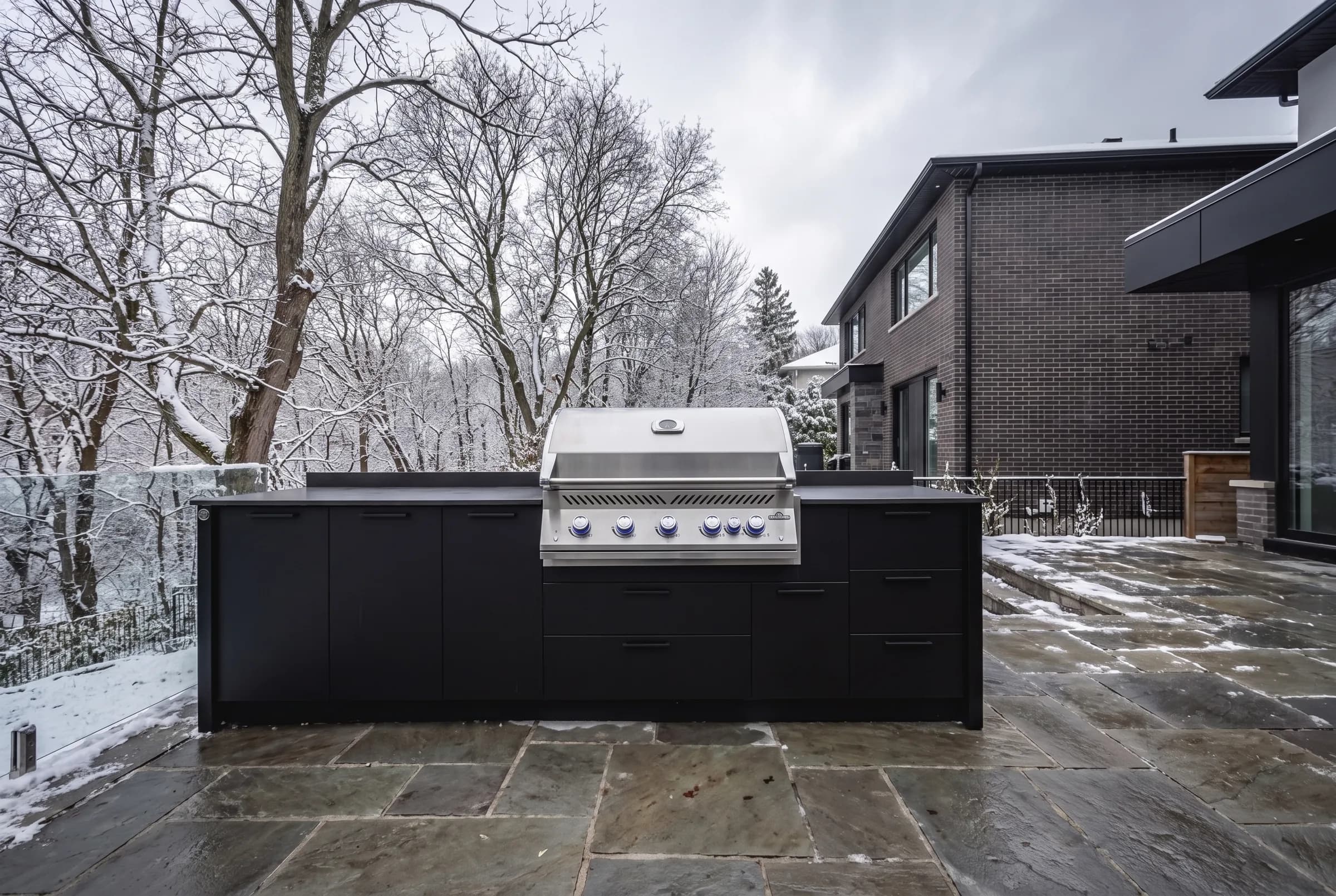 Rendering — well inland, first snow in Ontario